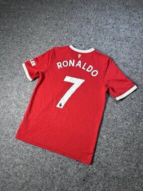 Manchester United 2021/22 Home Shirt Ronaldo #7 Adidas Youth XL Fits Adult S